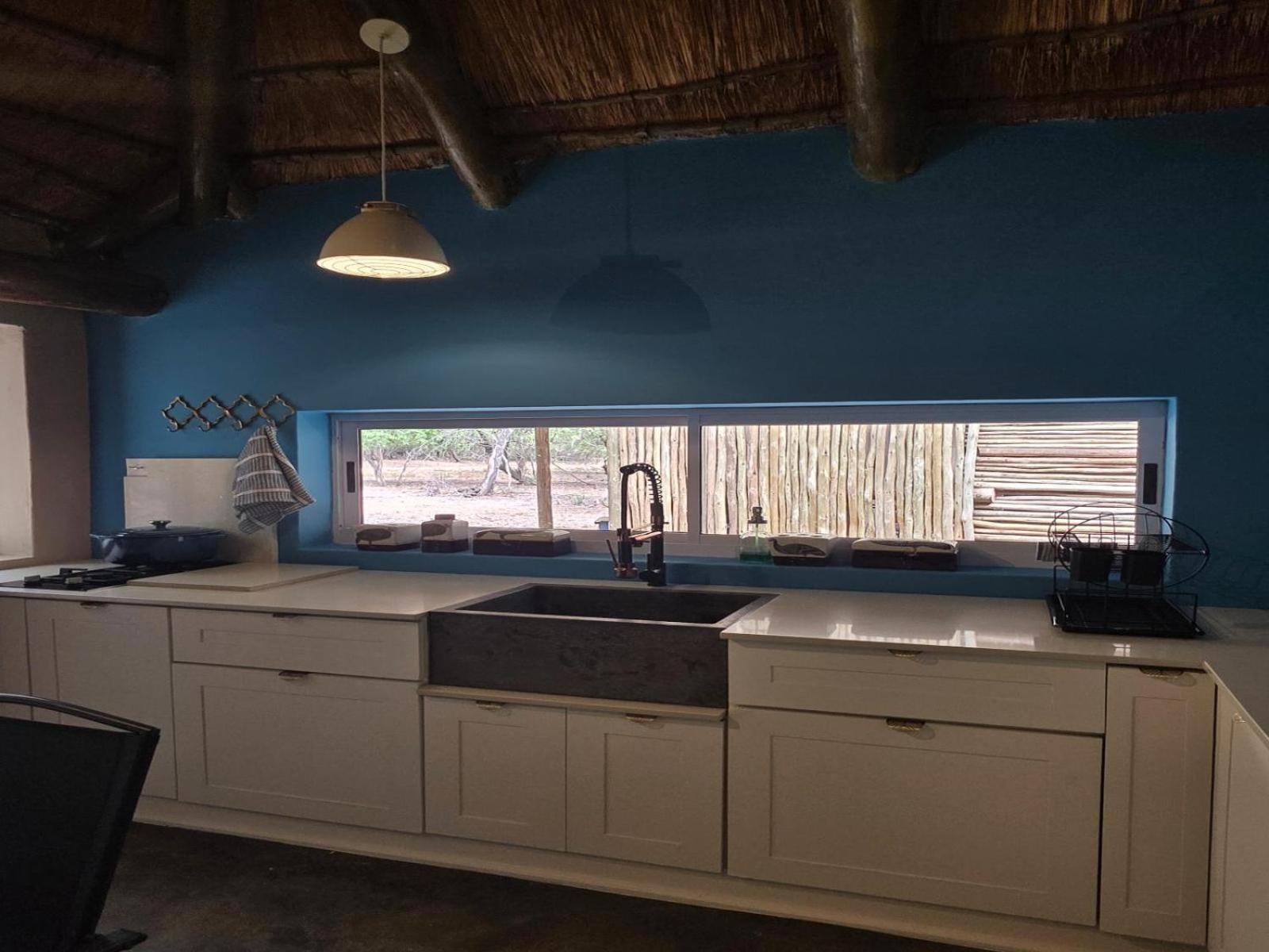 Croc Orvyll'S Kruger Lodge Marloth Park Exterior foto